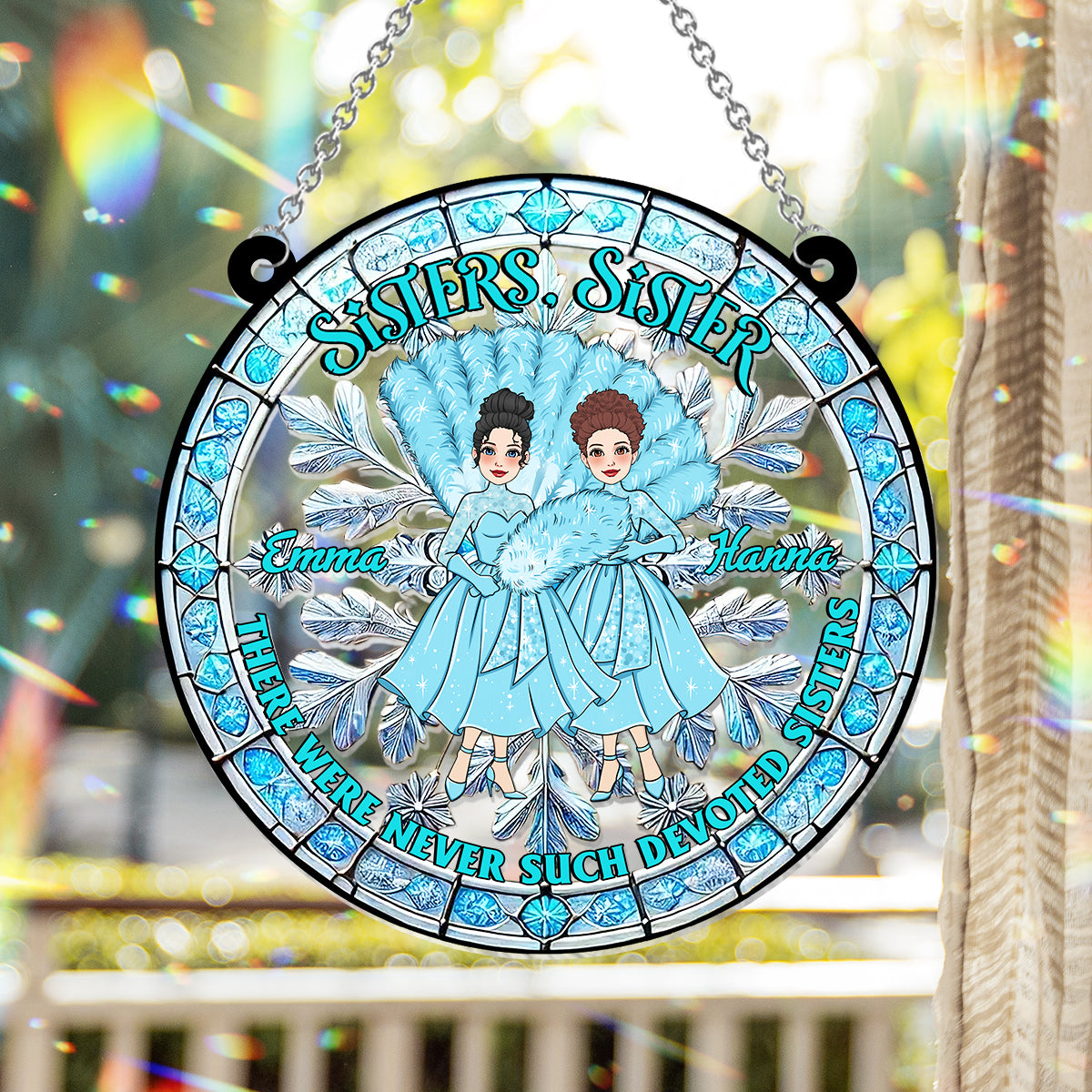 So hingebungsvolle Schwestern gab es nie – personalisierter Sonnenfänger fürs Fenster mit Schwestermotiv 