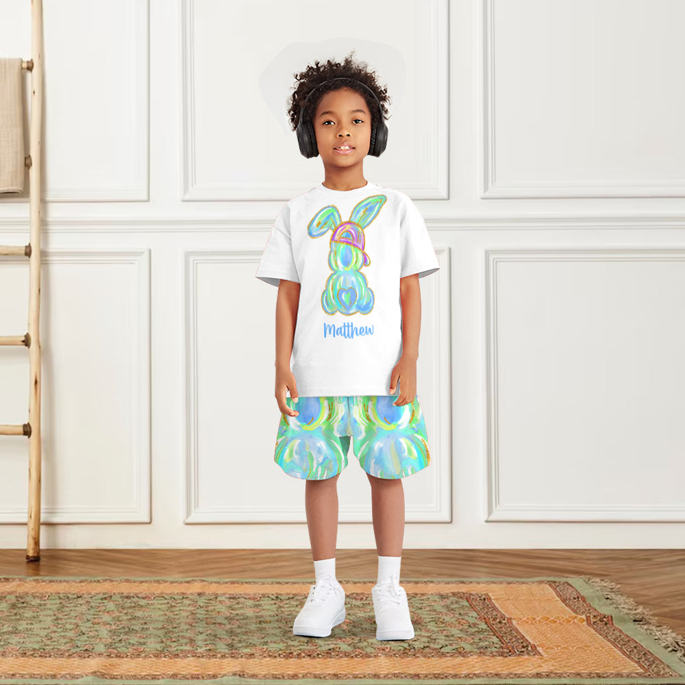 Bunte Osterhasen mit Pinselstrichmotiven – personalisiertes Kinder-T-Shirt & Shorts