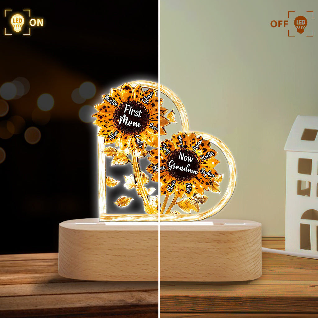 Erst Mama, jetzt Oma – Personalisierte, Oma-förmige Plakettenleuchte
