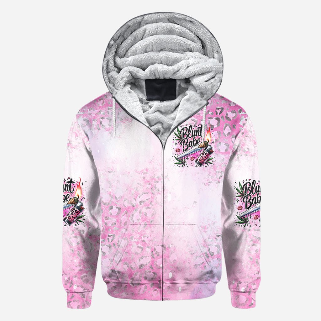 Blunt Babe – Personalisiertes Weed-Shirt