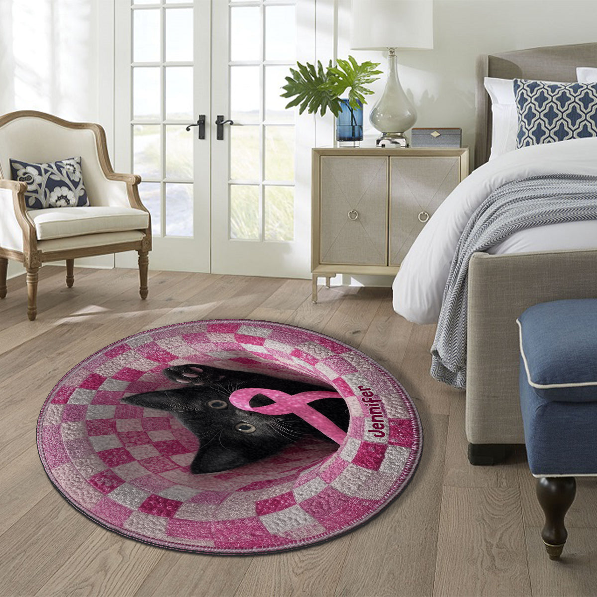 Der Krieger – Personalisierter, rutschfester, getufteter Teppich zur Sensibilisierung für Brustkrebs