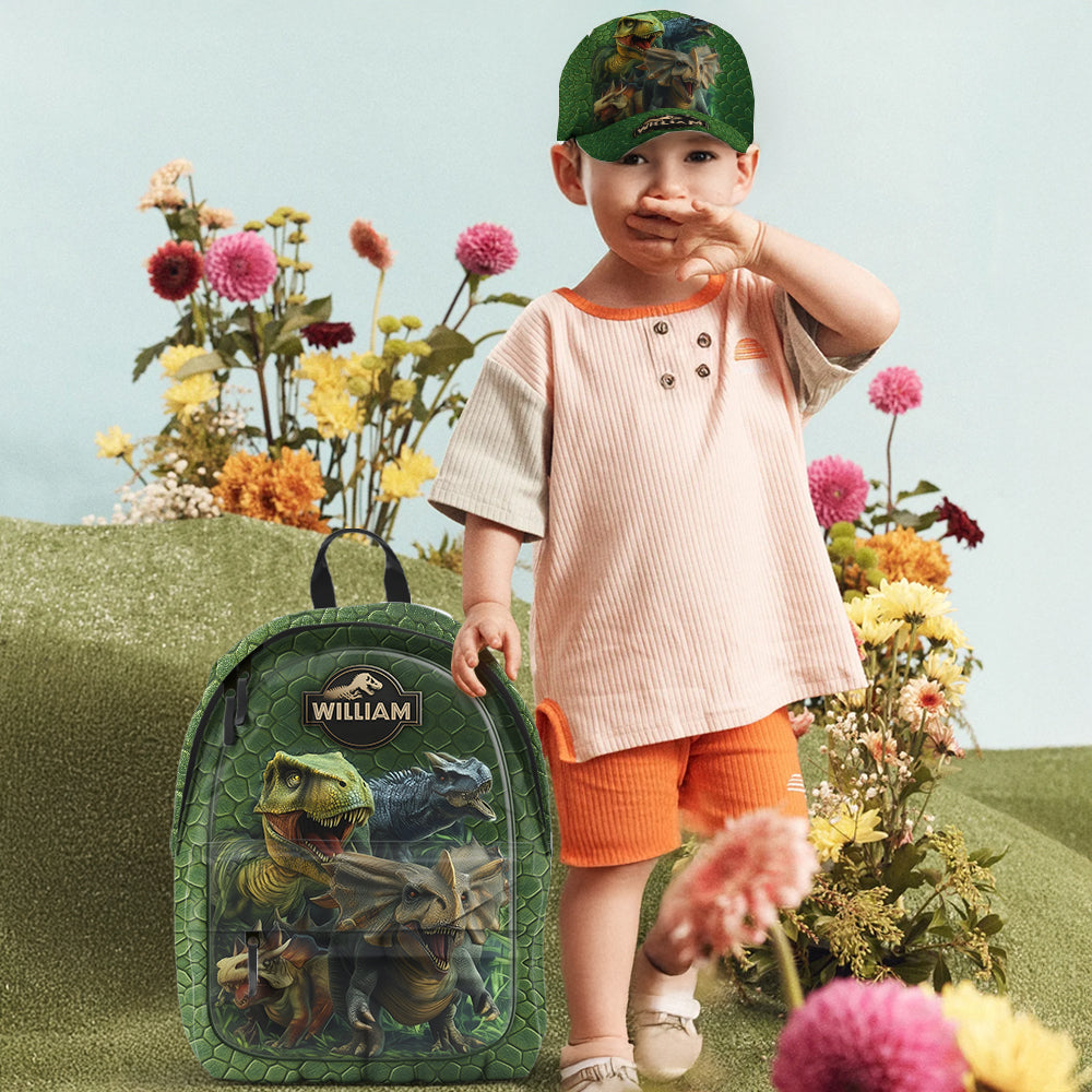 Dinosaurierwelt – Personalisierte Kinder-Klassiker-Kappe & Rucksack