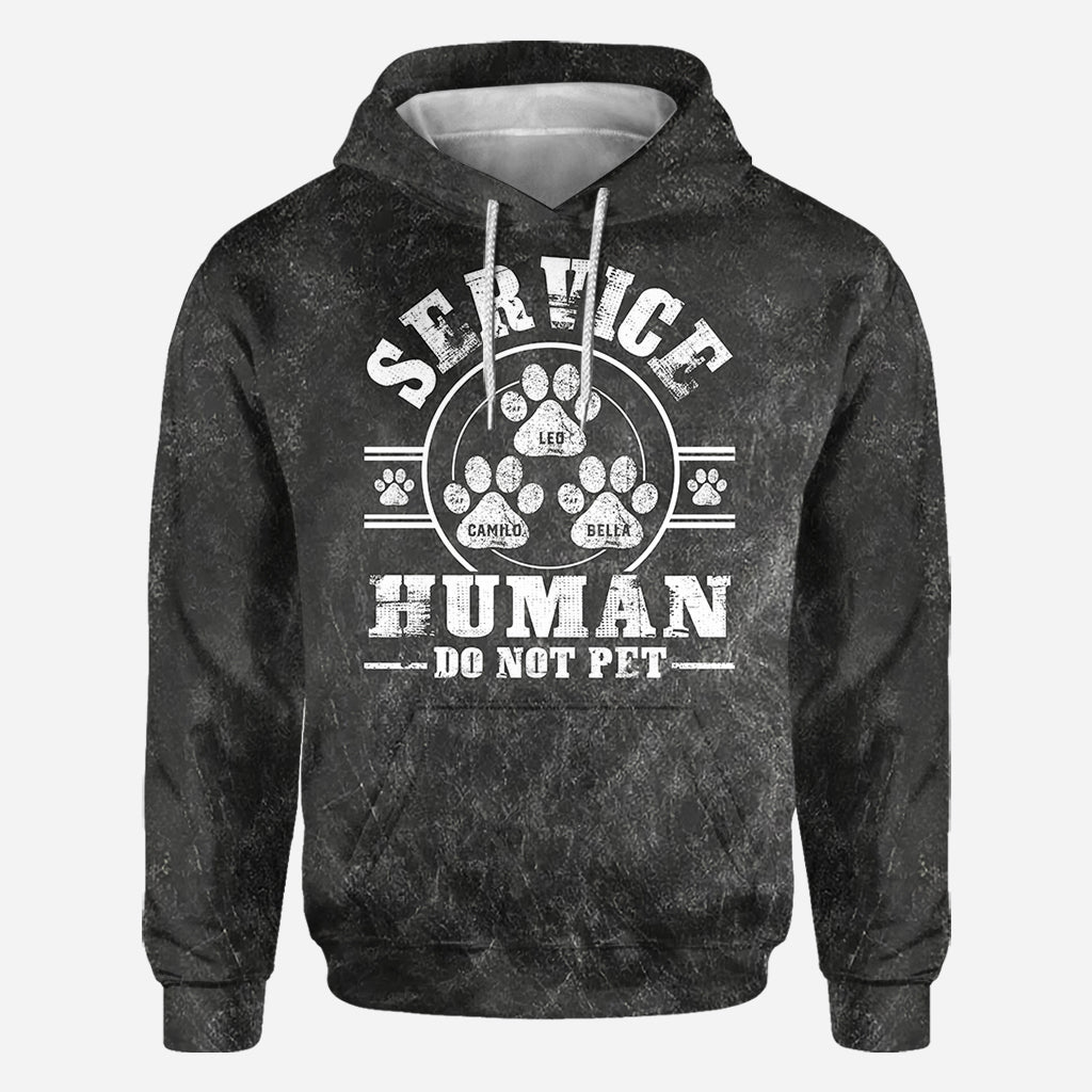 Servicepersonal – Bitte nicht streicheln – Personalisiertes T-Shirt mit Hundemotiv