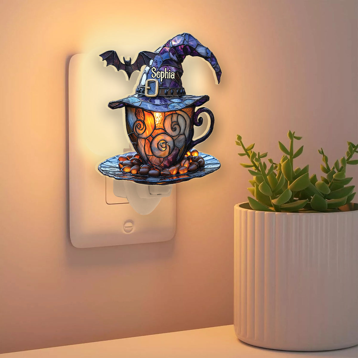 Hexenhut und Kaffeetasse – Personalisierte Hexen-Nachtleuchte aus Acryl zum Einstecken