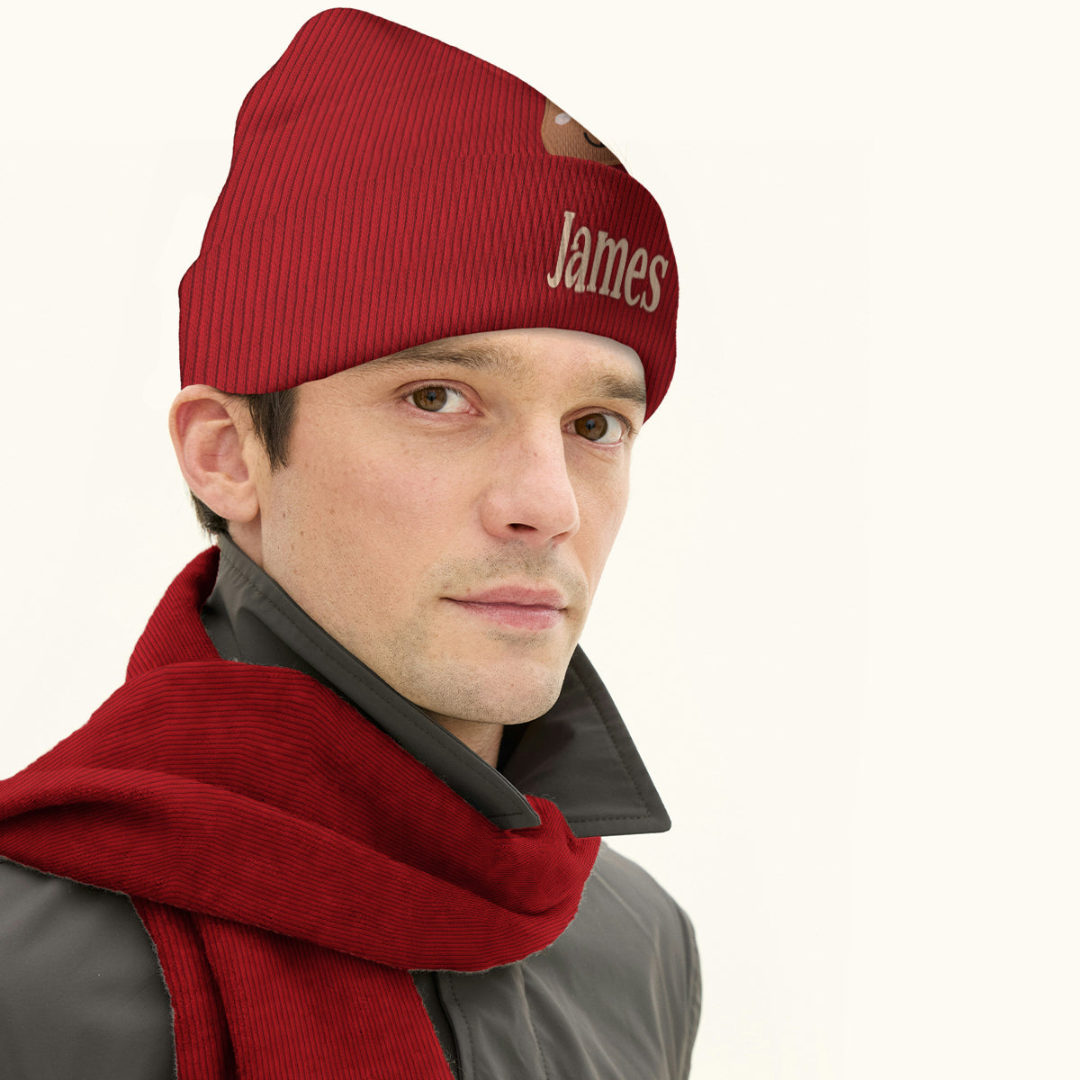 Niedliches Rentier-Motiv – Personalisierte Strickmütze und Schal für Kinder (Set)