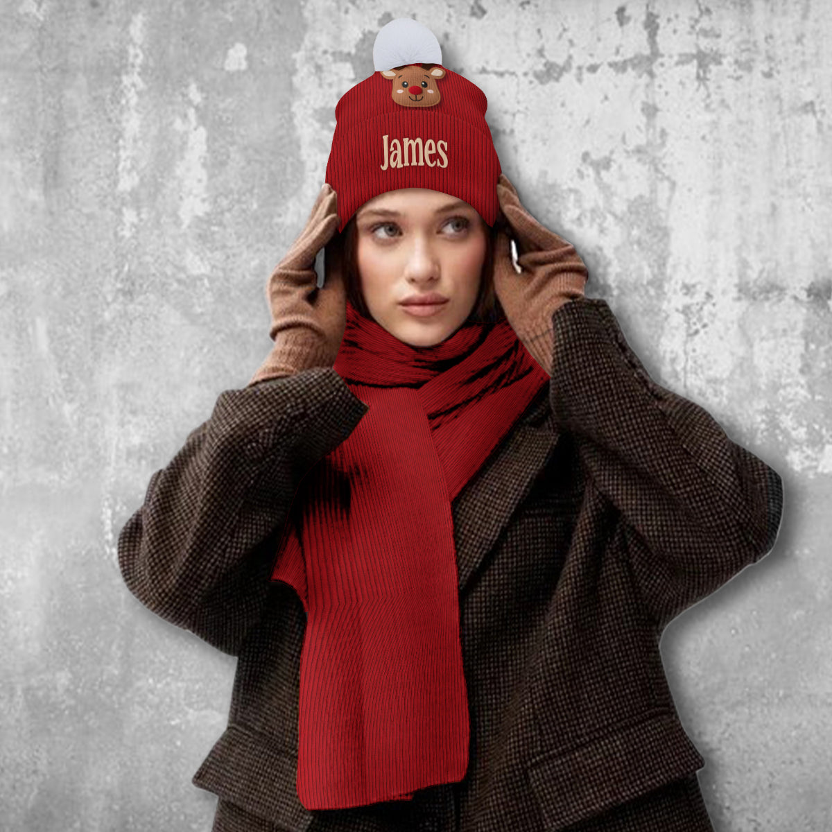 Niedliches Rentier-Motiv – Personalisierte Strickmütze und Schal für Kinder (Set)