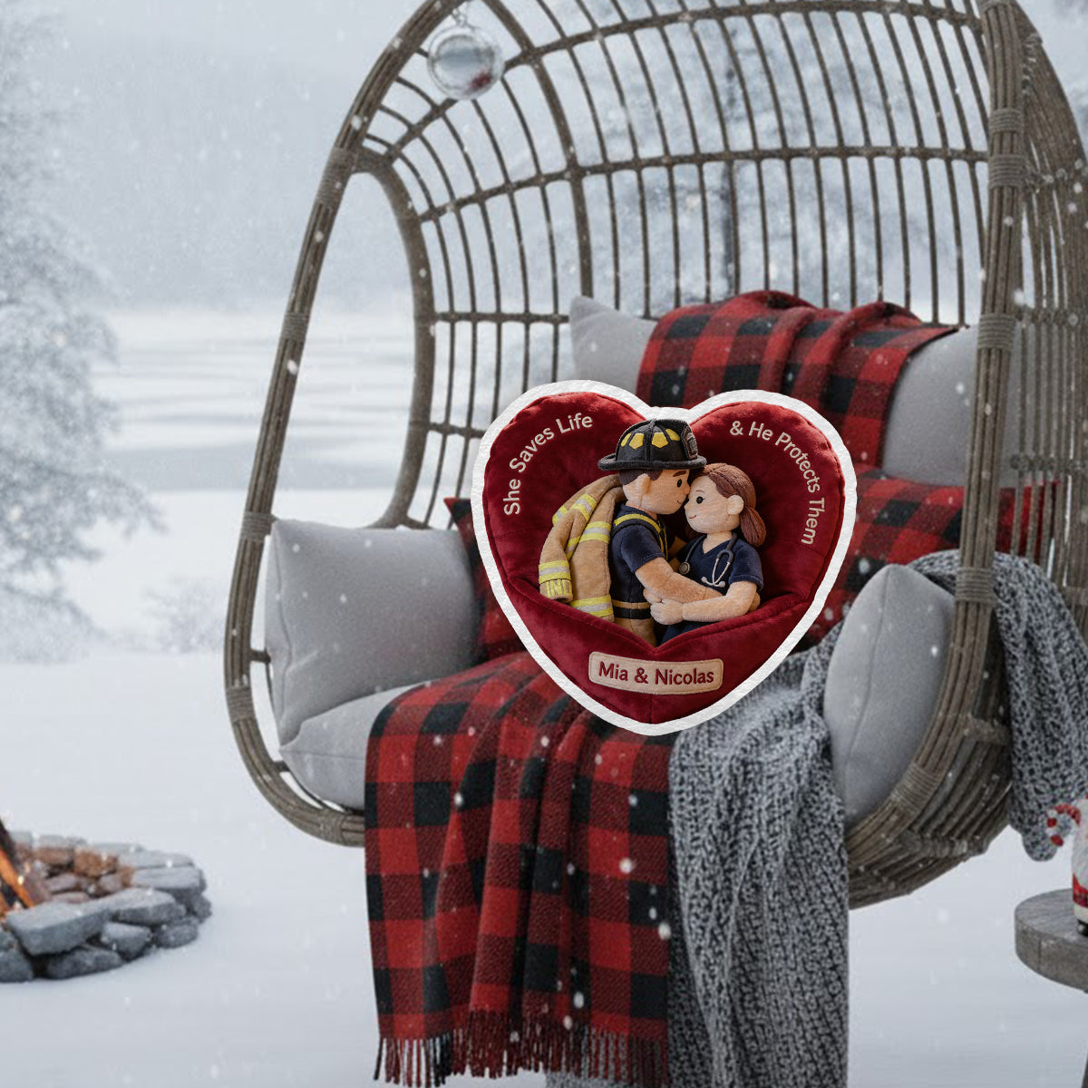 „Du und ich, wir schaffen das“ – personalisiertes Kissen in Krankenschwesternform aus Kunstfell