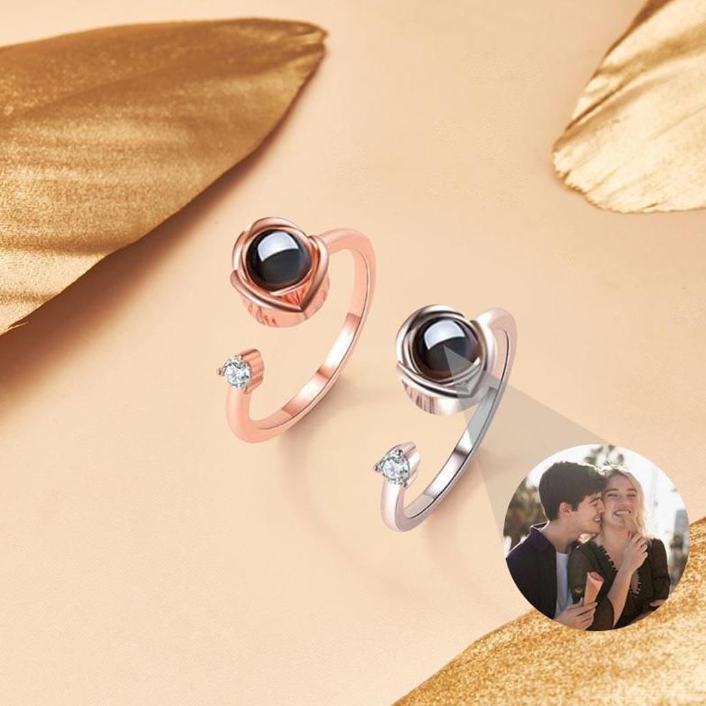 Personalisierte, drehbare Rosenbox für Paare mit Schmuck