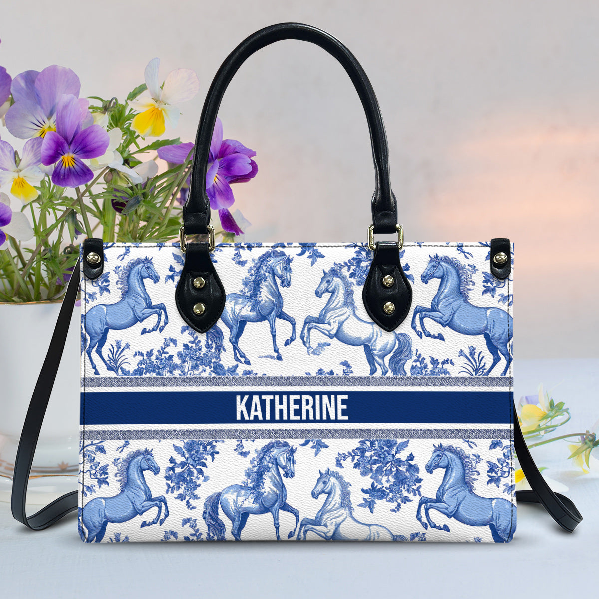 Personalisierte Handtasche aus Pferdeleder mit Toile-de-Jouy-Muster
