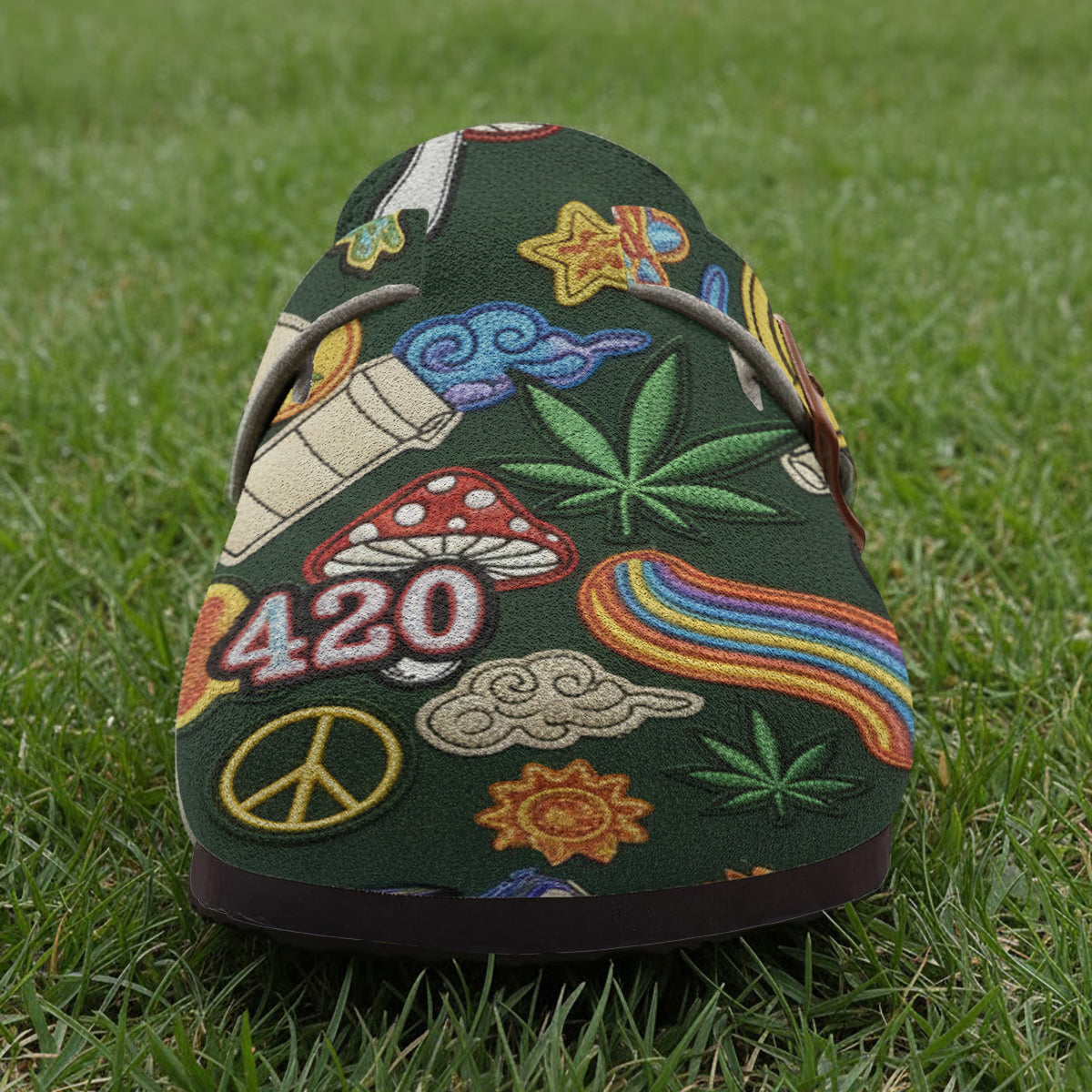 Green Buds Aesthetic – Personalisierte Cannabis-Clogs mit Fußgewölbeunterstützung