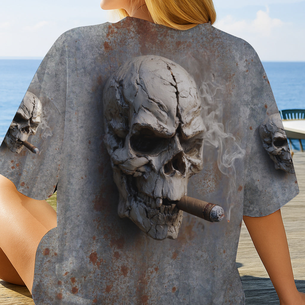 Starker Totenkopf – Personalisiertes Shirt mit Totenkopf-Allover-Print