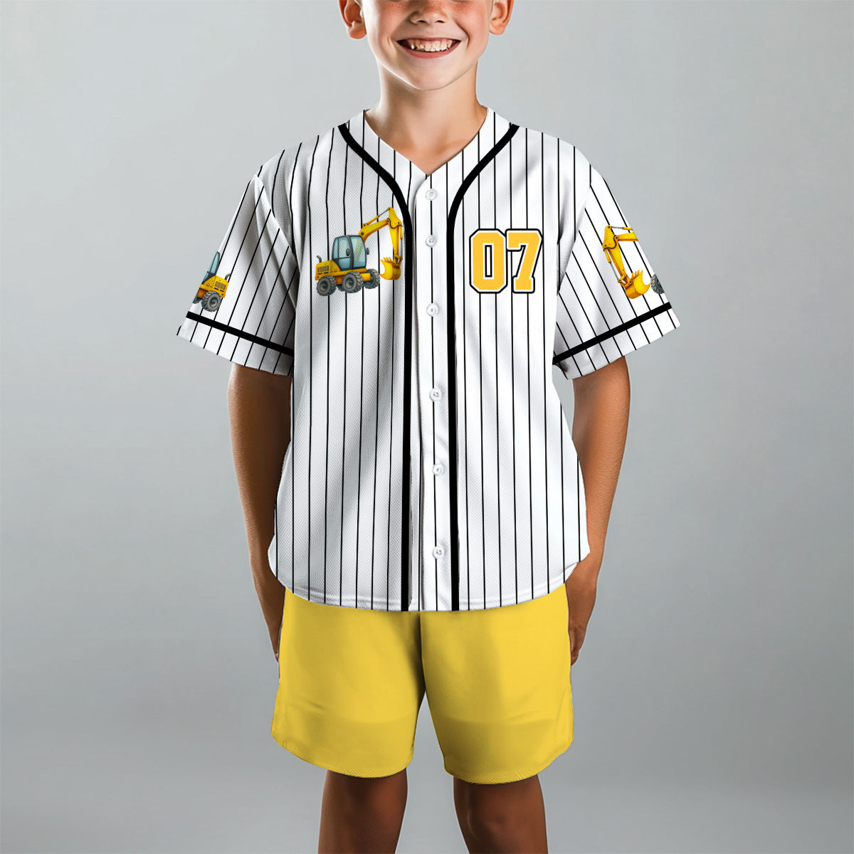 Coole Baustellenfahrzeuge – personalisiertes Kinder-Trikot und Shorts 