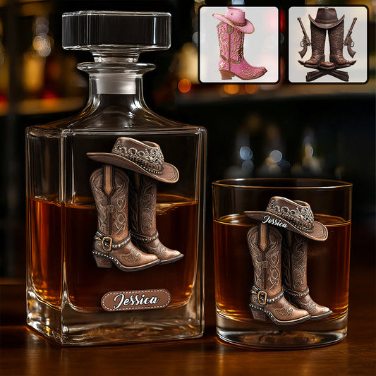 Western Spirit – Personalisiertes Whiskey-Dekanter-Set im Cowgirl-Stil