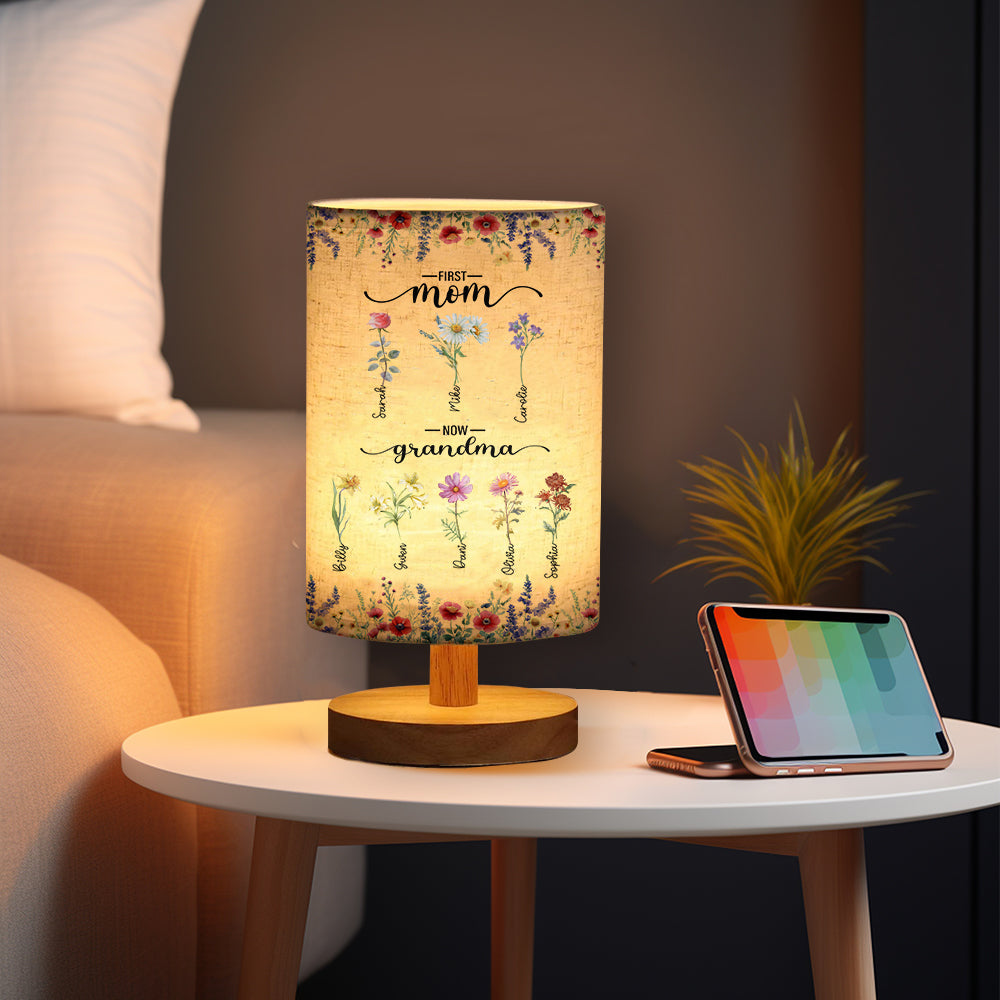 First Mom Now Grandma - Personalized Grandma Tableside Lamp With Wood Base