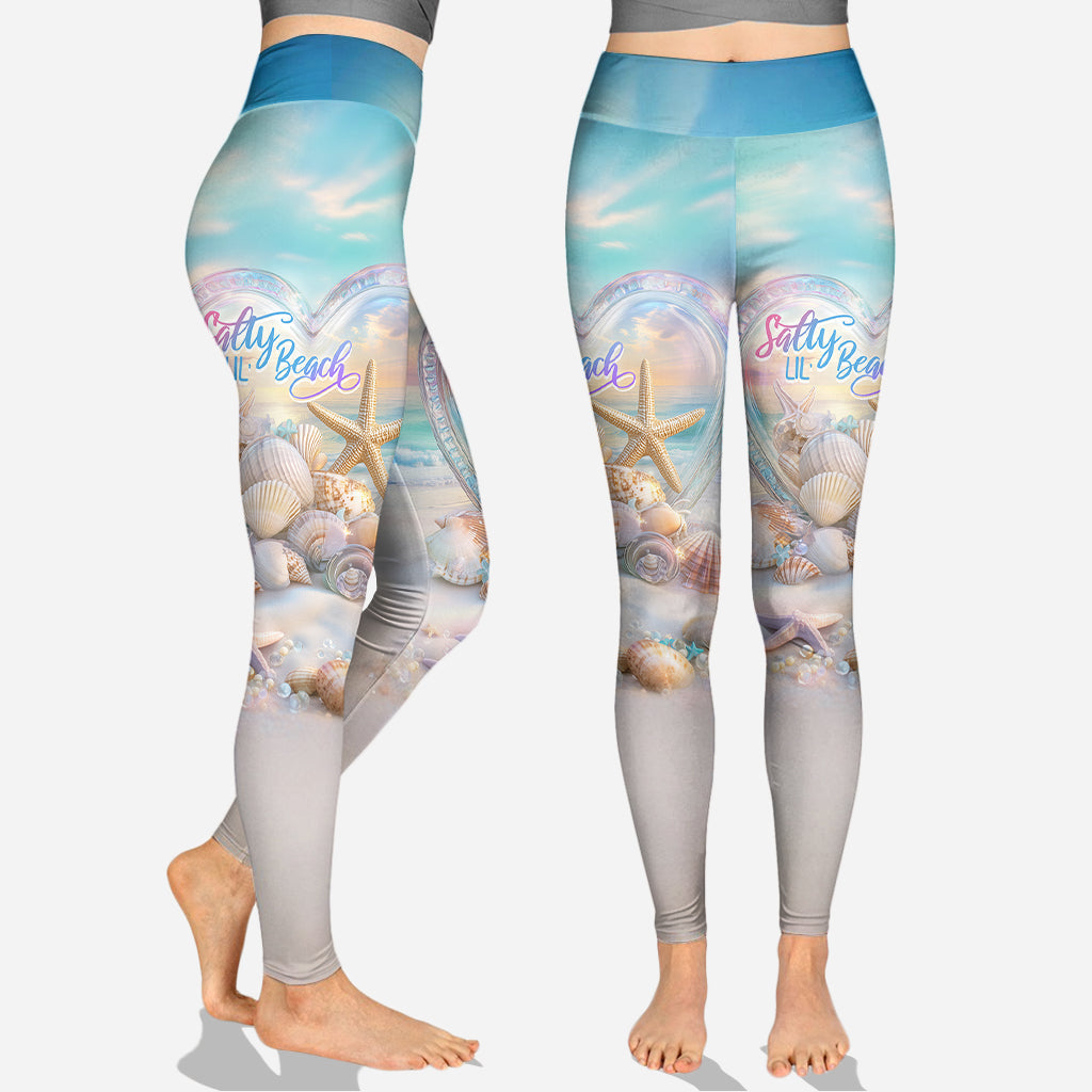 Salty Lil Beach – Personalisiertes Tanktop und Leggings für Meeresliebhaber mit Kreuzmuster
