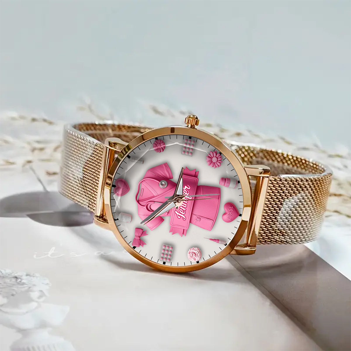 Krankenpflege ist eine Herzensangelegenheit – Personalisierte Armbanduhr für Krankenschwestern 