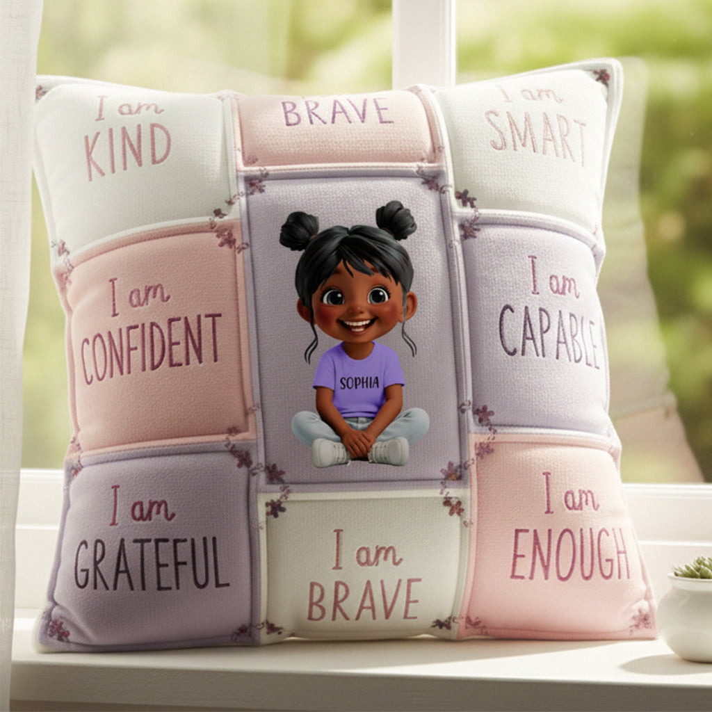 Ich bin freundlich – Affirmationsgeschenk für Kinder – Personalisiertes quadratisches Kissen aus Kunstfell