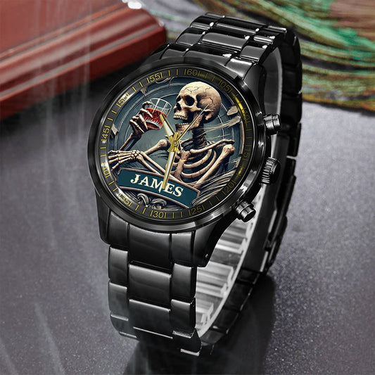 Zeit zum Trinken – Personalisierte Totenkopf-Handuhr