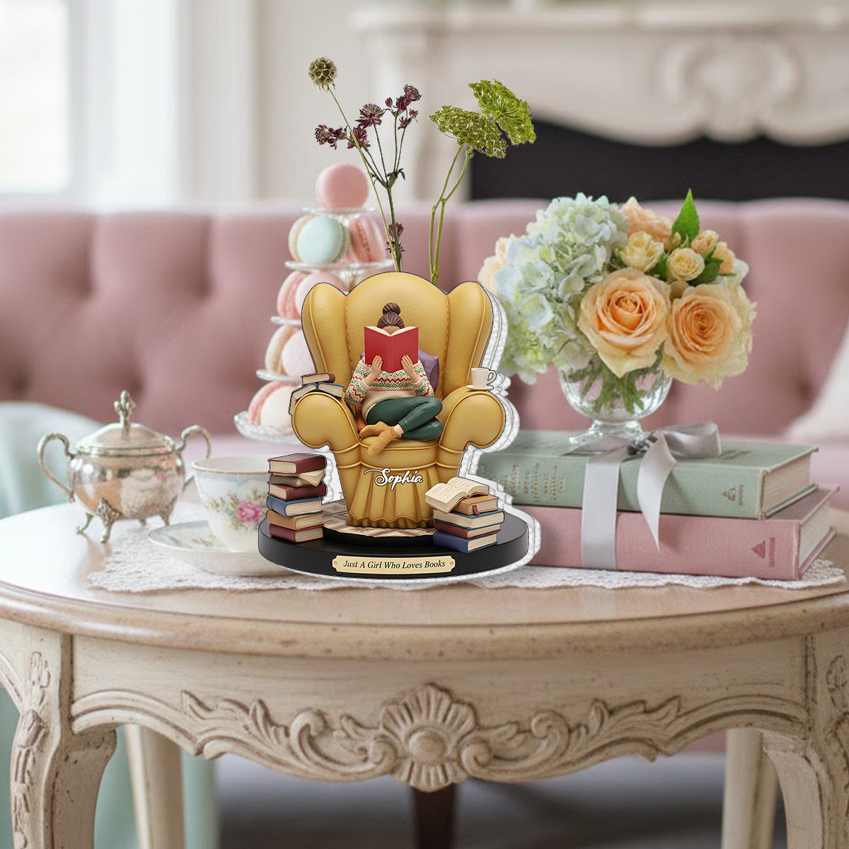 Einfach ein Mädchen, das Bücher liebt – personalisierte Acryl-Blumenvase in Buchform