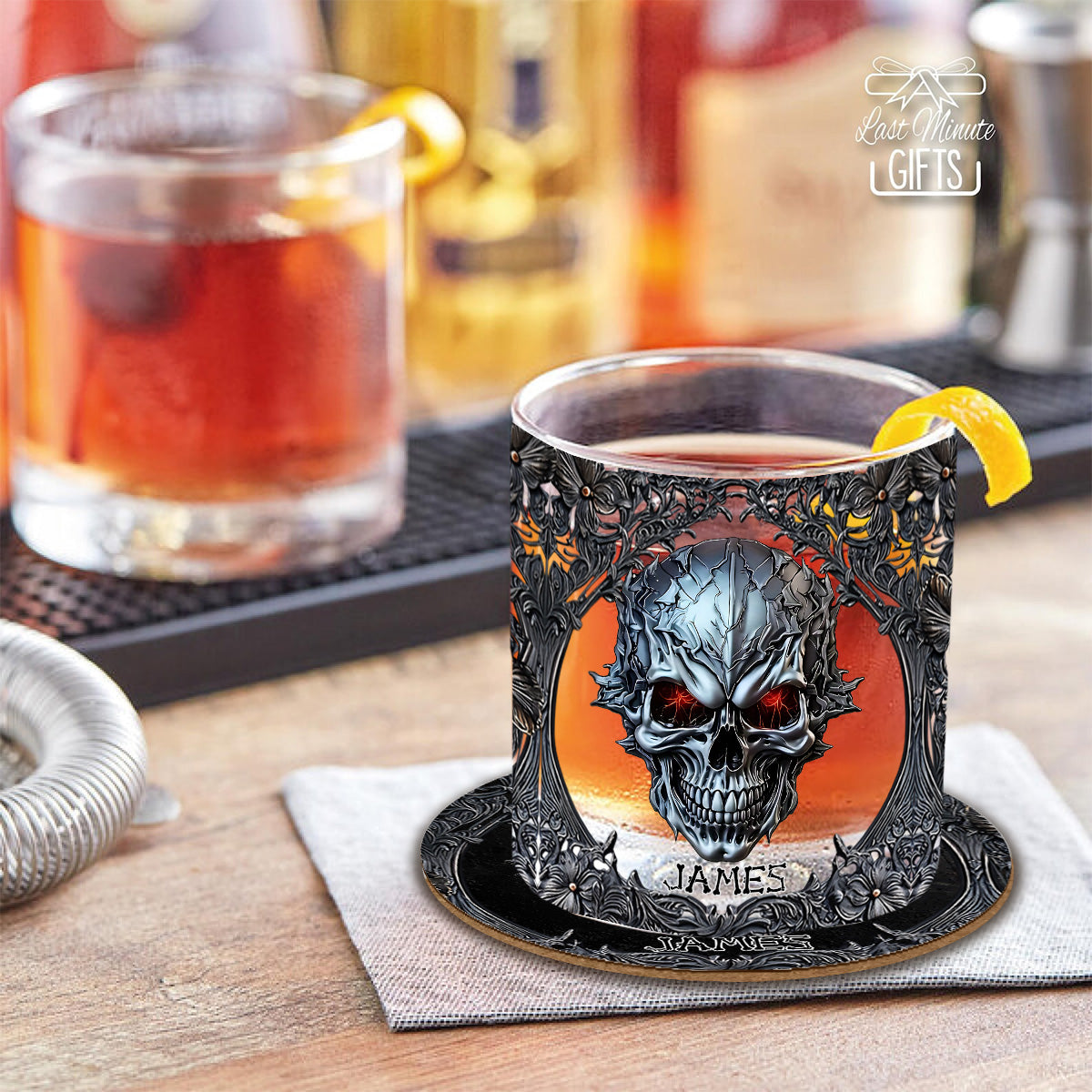 Cooler Totenkopf – personalisiertes Totenkopf-Whiskyglas