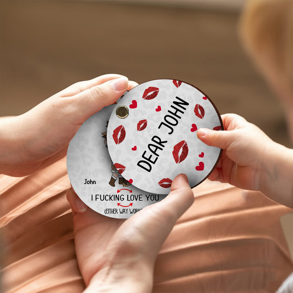 Überraschungsgeschenk für ihn – personalisiertes Pärchen-Wende-Ornament