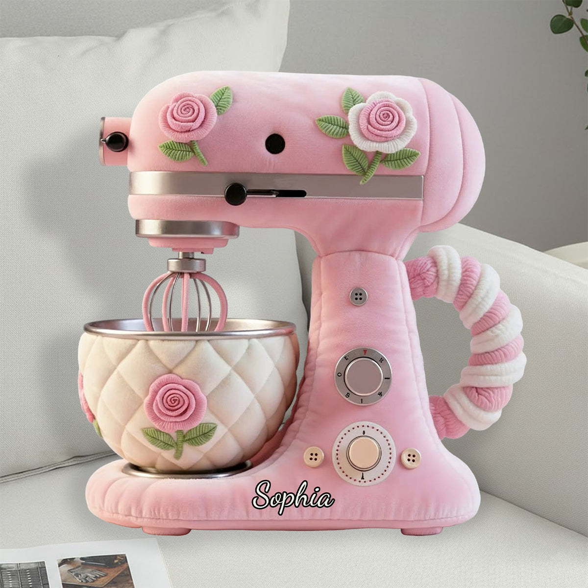 Das perfekte Geschenk für Backfans – personalisiertes Kissen in Backform aus Kunstfell