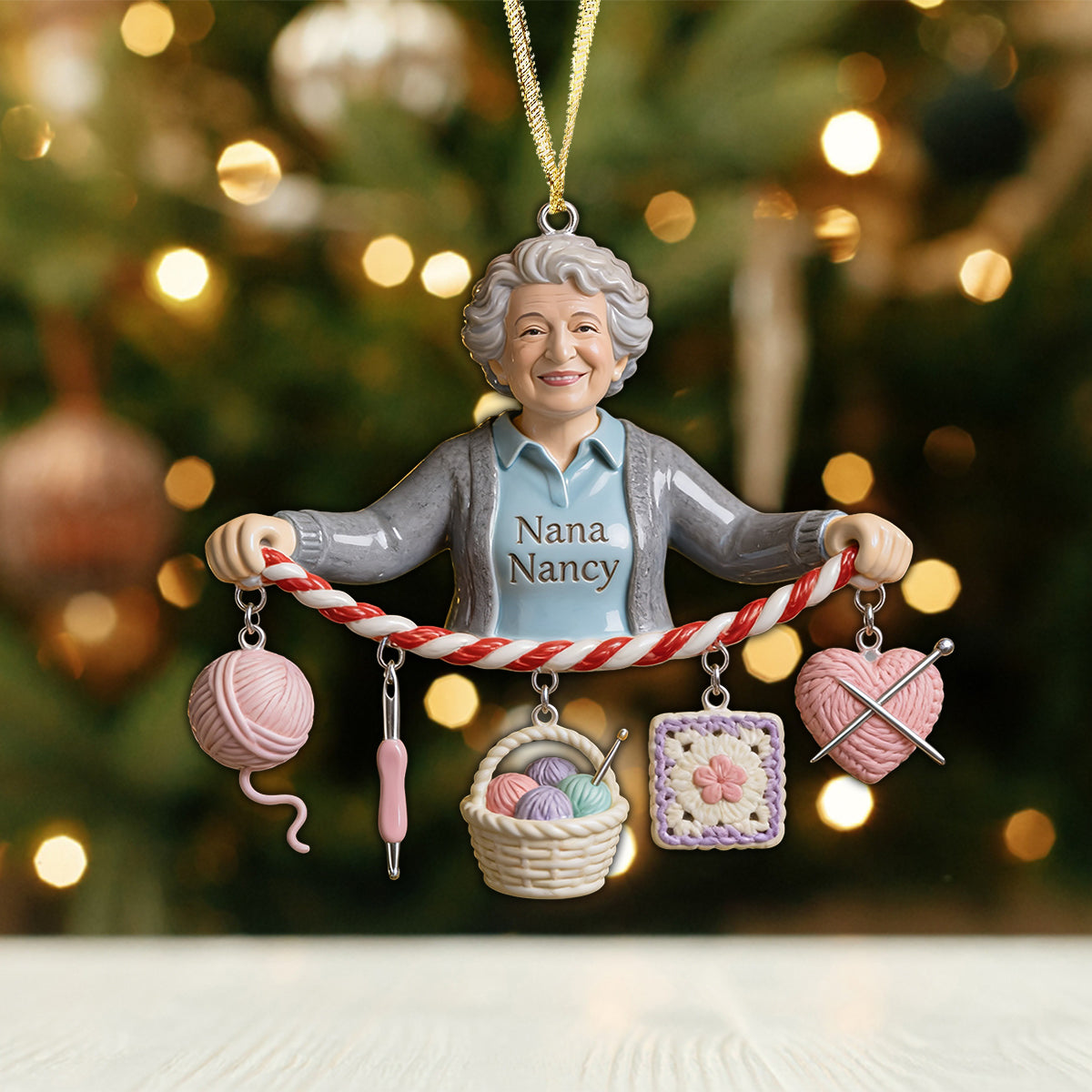 Liebe Häkelarbeit - Personalisierbarer Häkelornament mit Charm