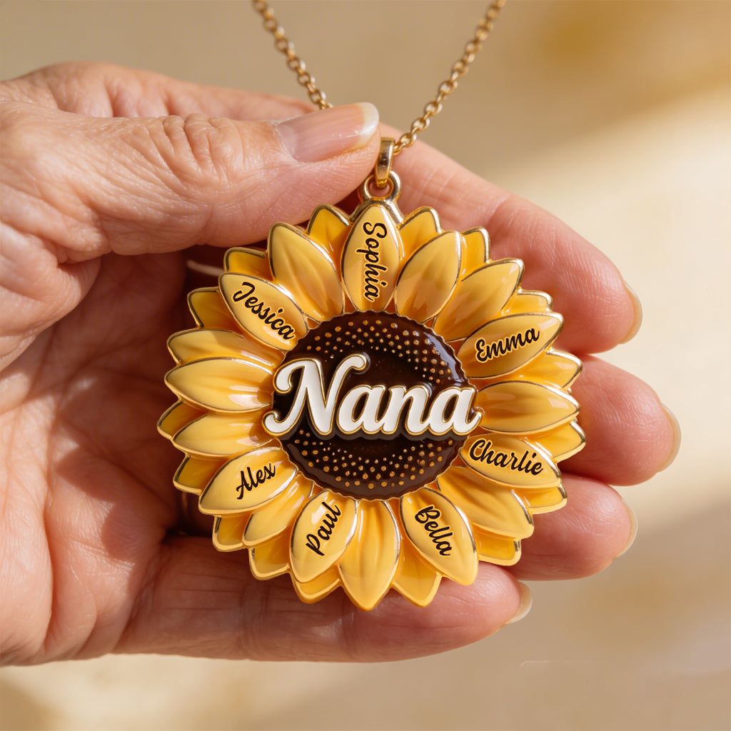 Perfect Gift For Grandmas - Personalized Grandma Shaped Metal Pendant Necklace