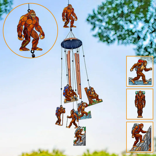 Wandernder Sasquatch – Personalisiertes Wander-Windspiel mit Anhängern