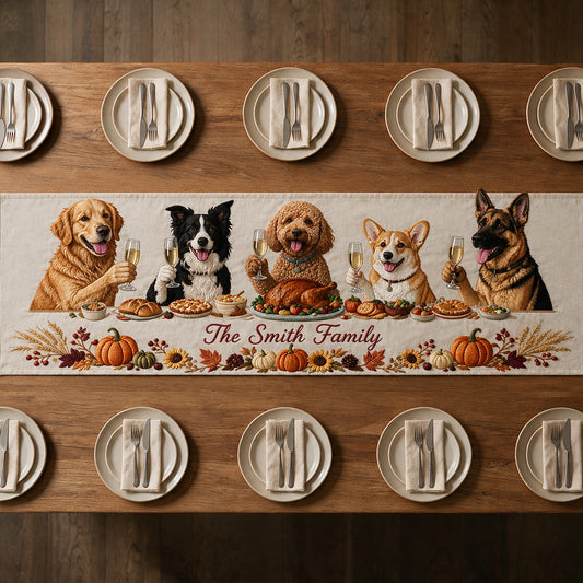 Familie & Furry Friends - Personalisierter Tischläufer in Sonderform