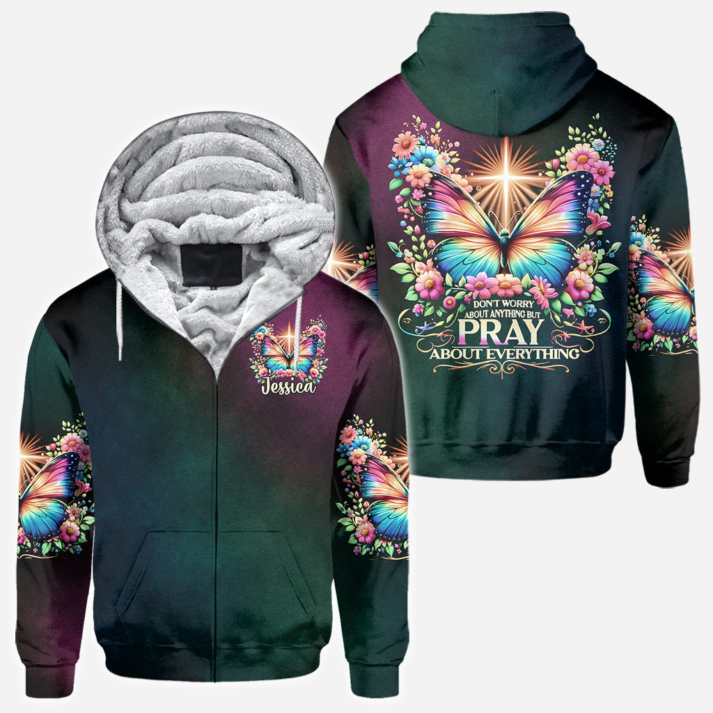 Bete über alles – Personalisiertes christliches Allover-Shirt