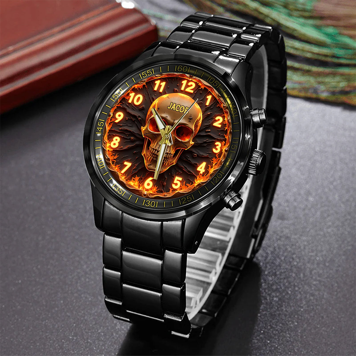 Feuerschädel – Personalisierte Totenkopf-Handuhr