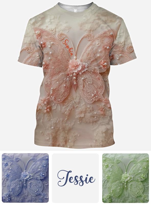 Wunderschöner Schmetterling – Personalisiertes T-Shirt mit Schmetterlingsmuster