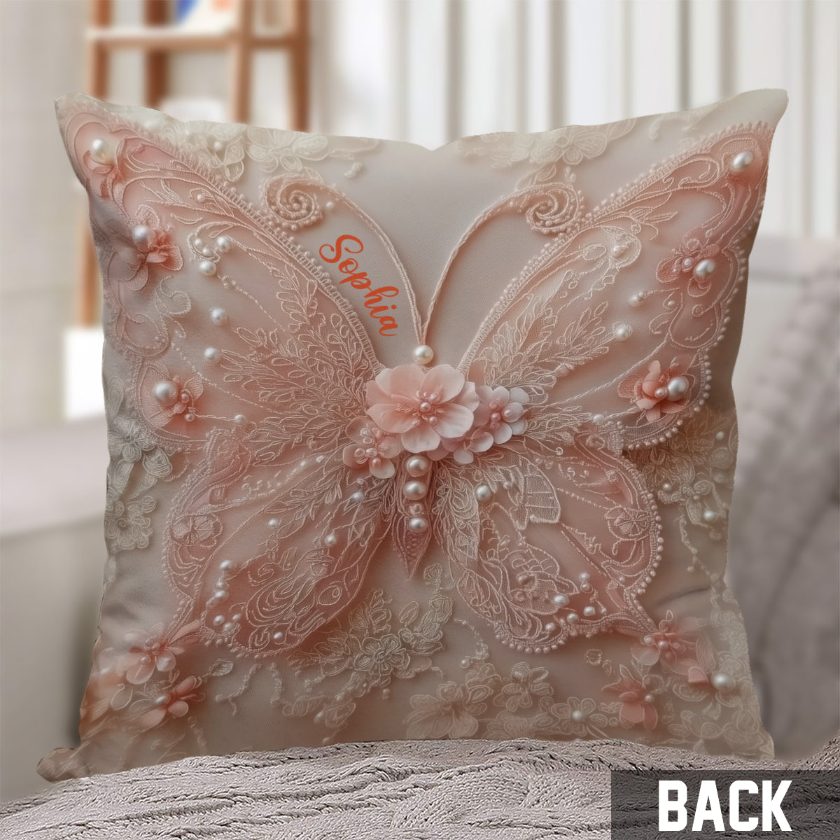 Schmetterlingsliebe – Personalisiertes Schmetterlings-Dekokissen