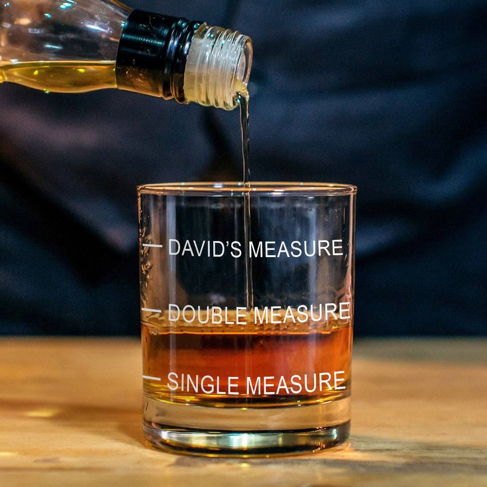 Niemand kann mit euch mithalten – personalisiertes Whiskyglas für Paare