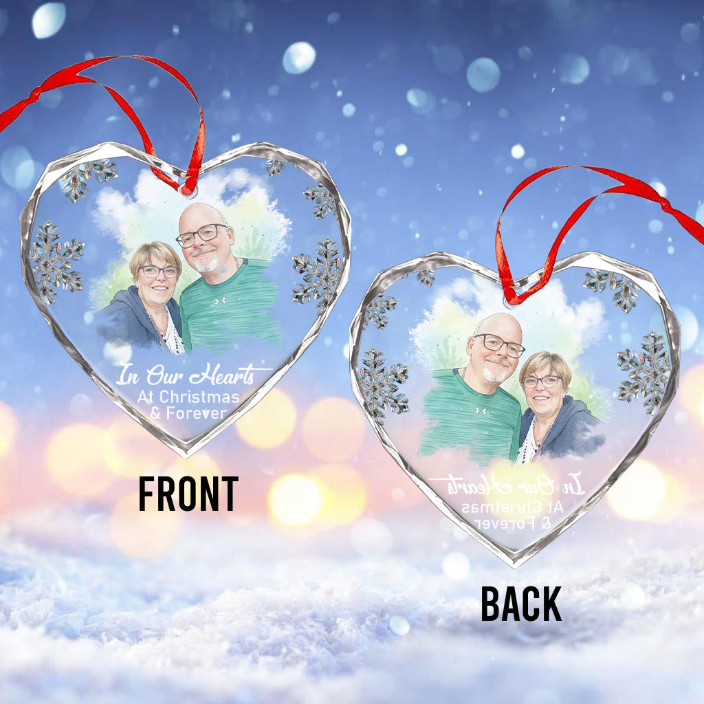 In unseren Herzen zu Weihnachten und für immer – Personalisierter herzförmiger Glasschmuck zur Erinnerung