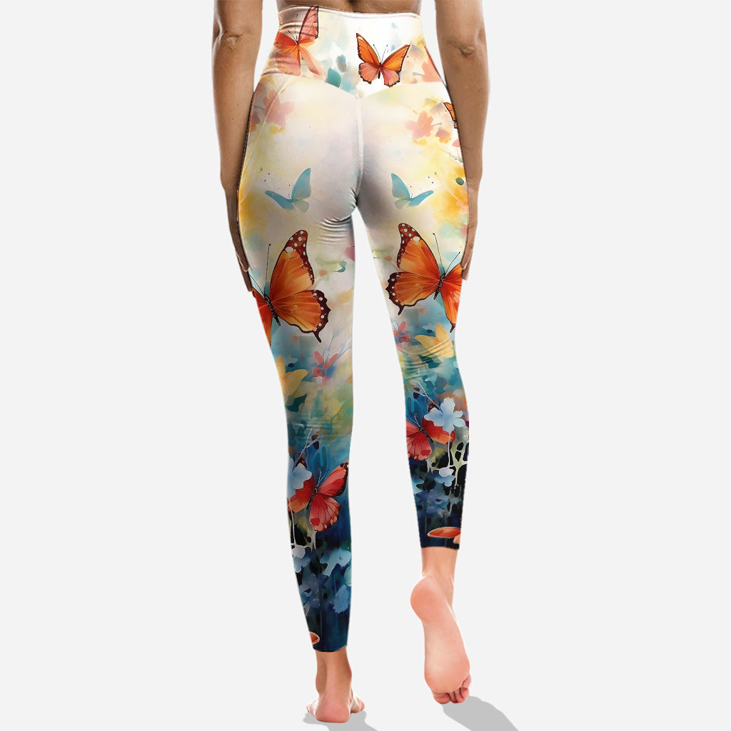 Bunter Schmetterling – Personalisierter Schmetterlings-Hoodie und Leggings