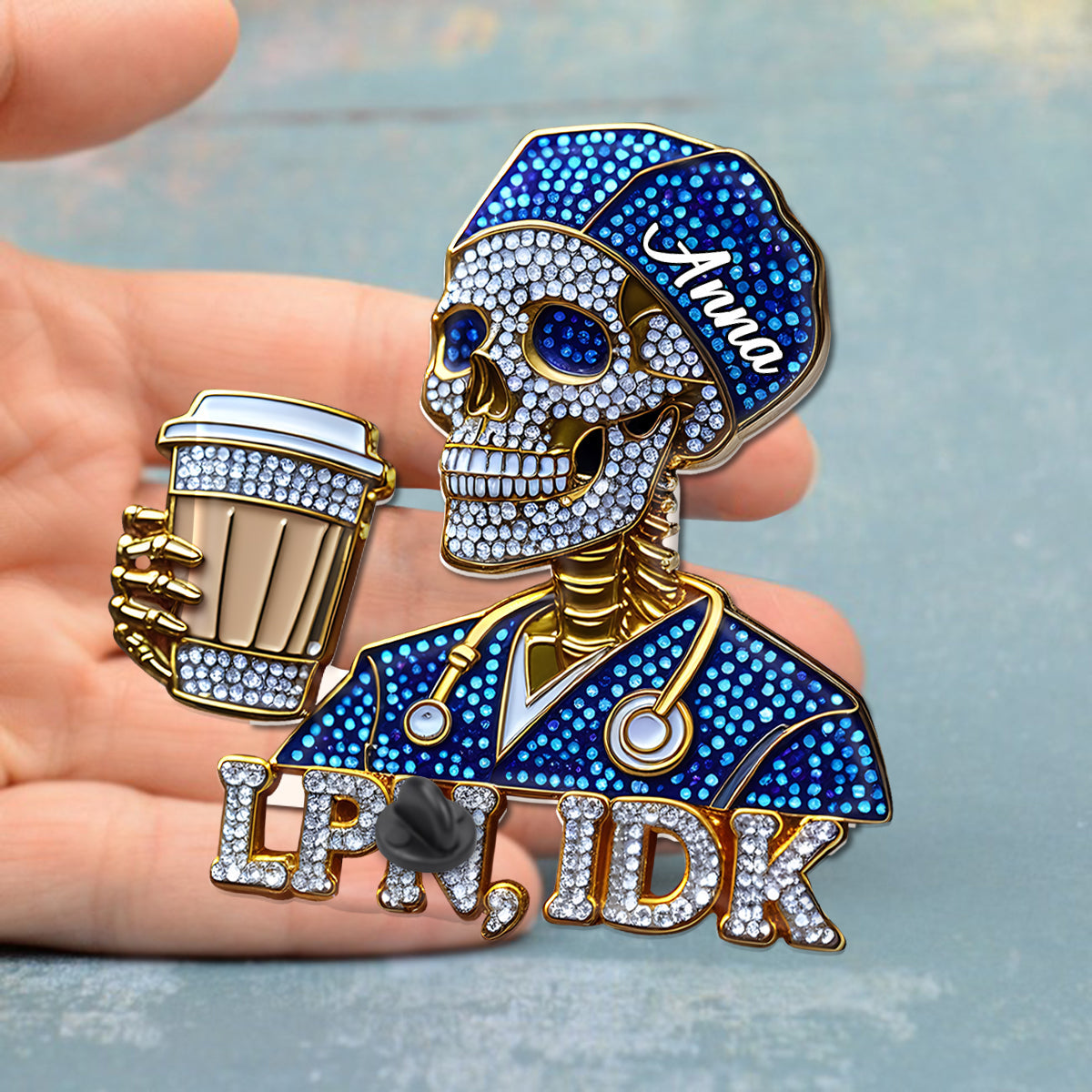 Lustige Totenkopf-Anstecknadel für Krankenschwestern – Personalisierter Krankenschwester-Anstecker