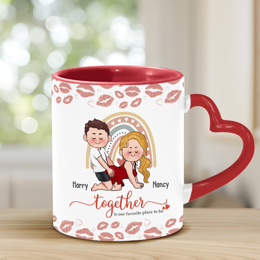 Gemeinsam sind wir am liebsten zusammen – personalisierte Tasse mit Herzgriff für Paare