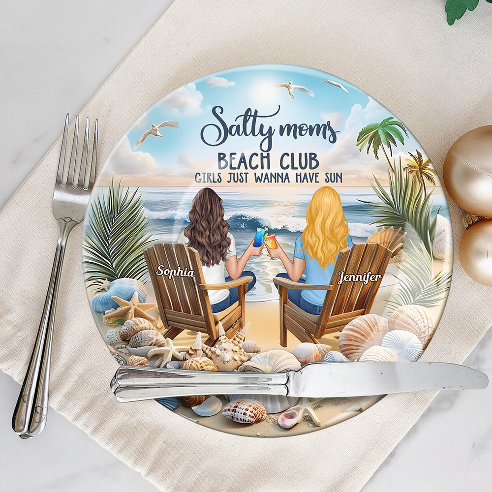 Salty Moms Beach Club – Personalisierter runder Keramikteller „Mutter“
