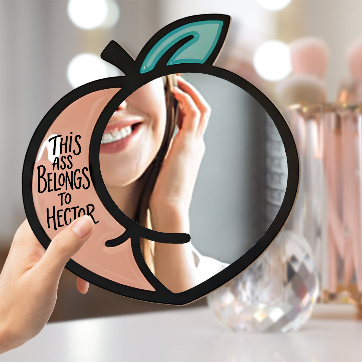 Dieser Pfirsich gehört zu – Personalisierter Wandspiegel für Paare