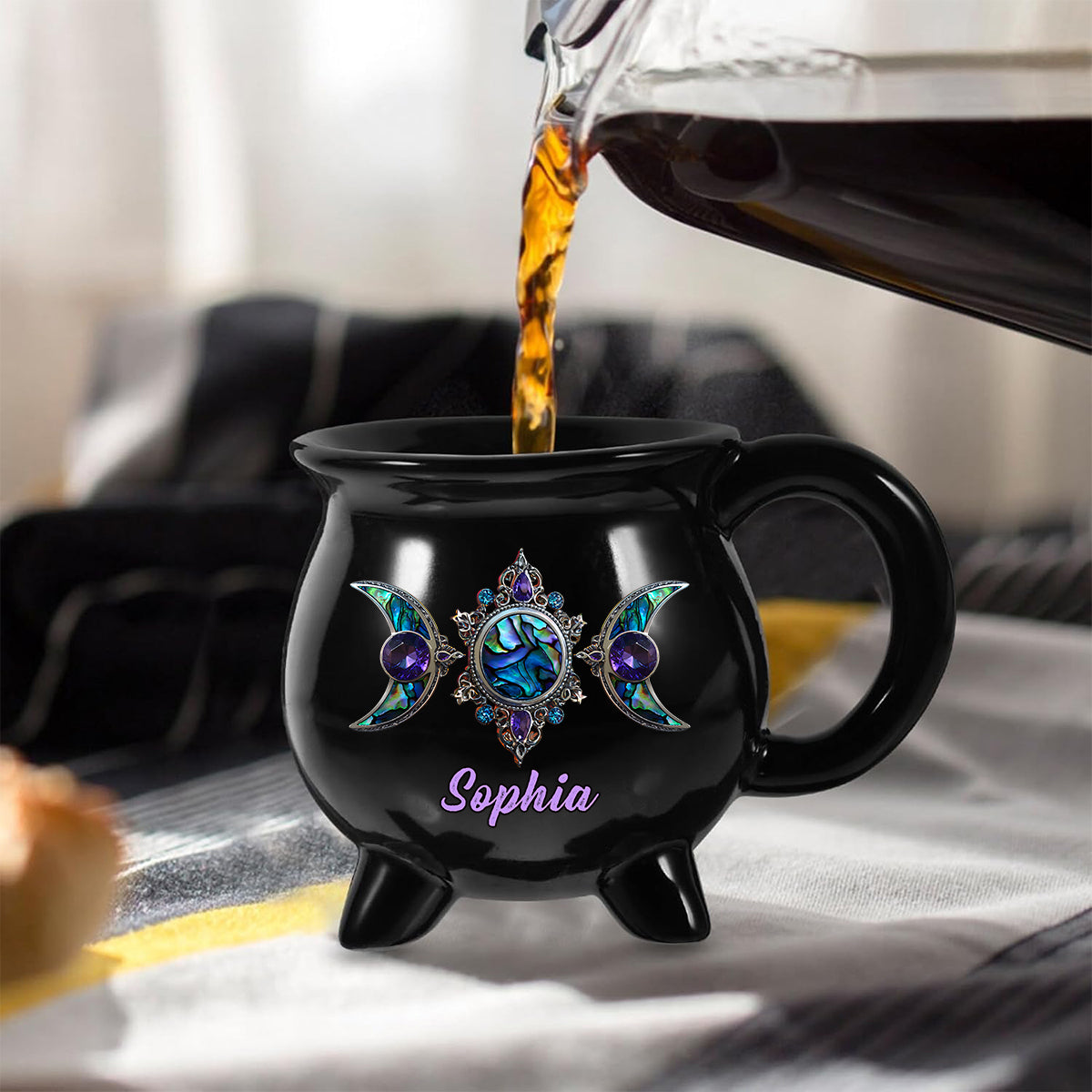 Wunderschöner Dreifachmond - Personalisierter Hexenkessel-Becher