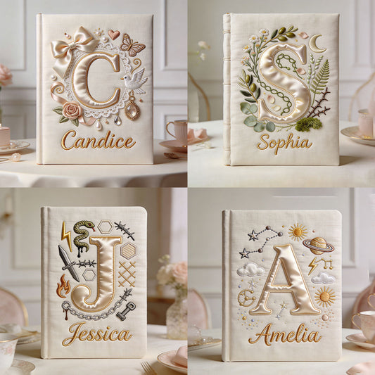 Gestalte deinen Anfangsbuchstaben – Personalisiertes Notizbuch aus Leder zur Selbstliebe