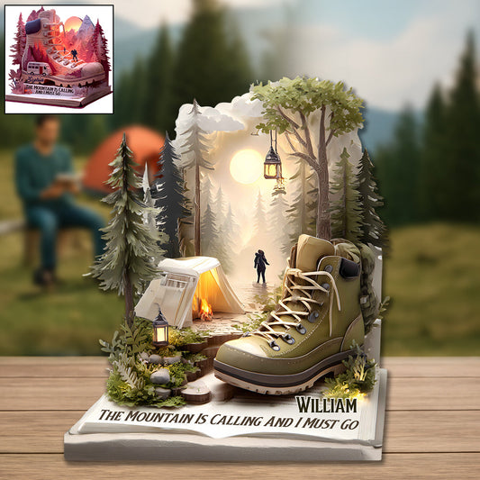 Der Berg ruft und ich muss gehen - Personalisierte Camping-Acrylplakette in individueller Form