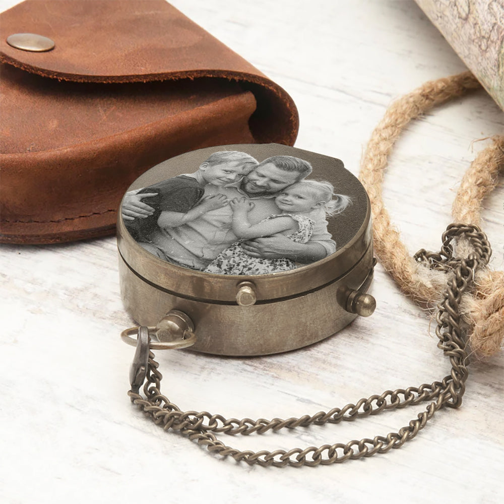 Vergiss den Vatertag, wir lieben dich jeden Tag – personalisierter Vaterkompass