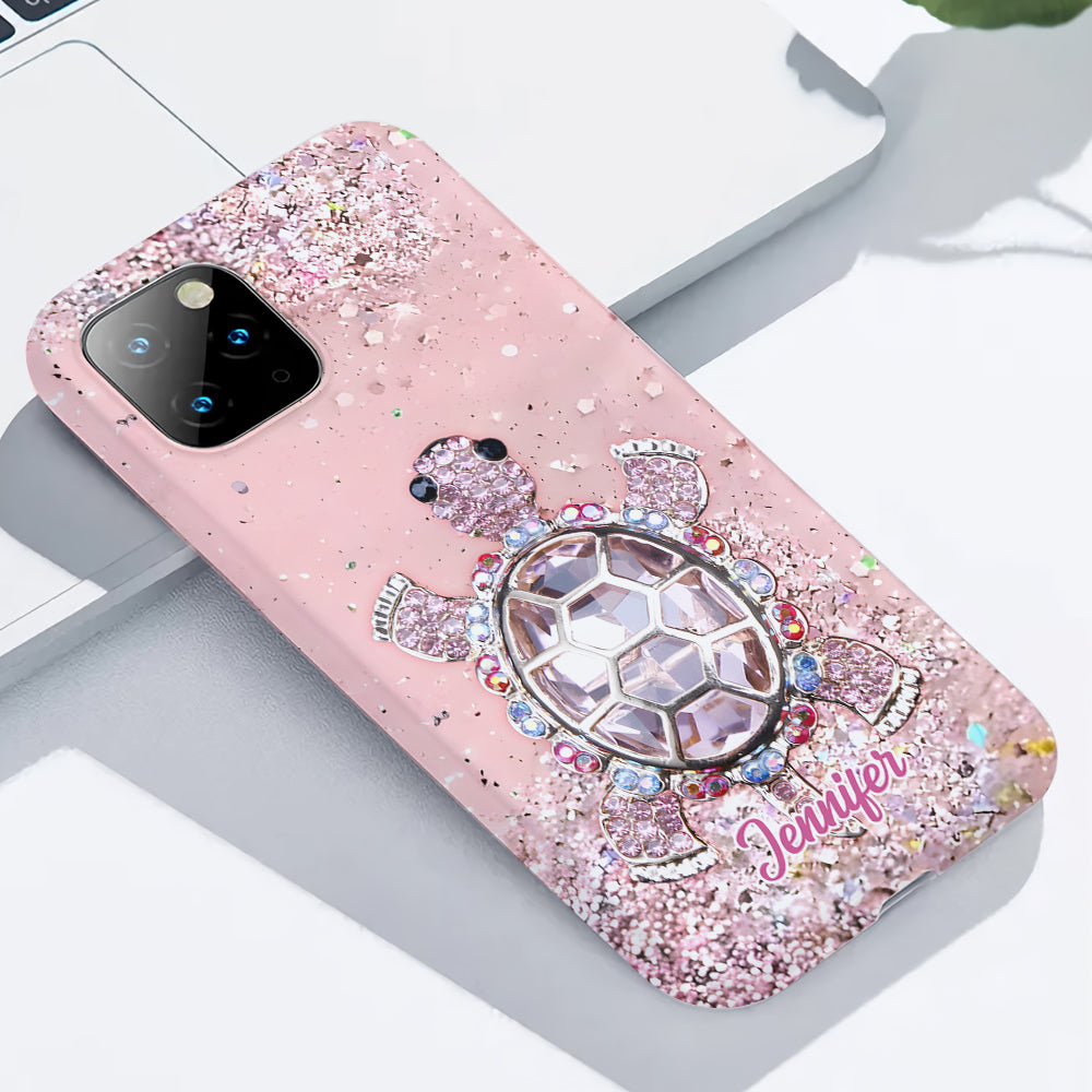 Einfach ein Mädchen, das Schildkröten liebt – Personalisierte Handyhülle mit Schildkrötenmotiv