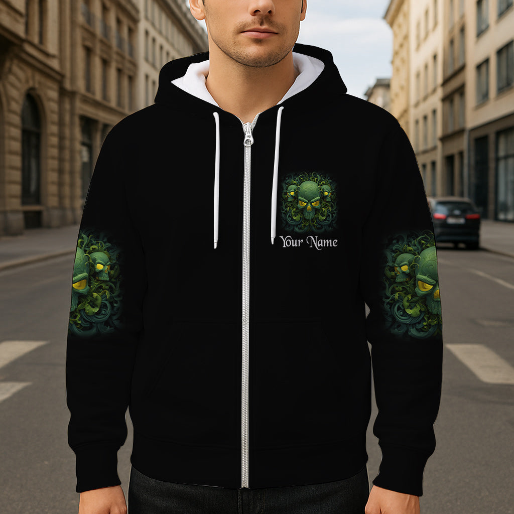 Mein Dämon ist zum Spielen draußen - Personalisiertes Totenkopf-Shirt