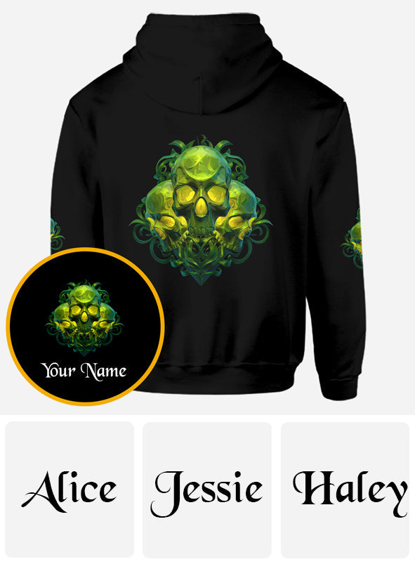 Mein Dämon ist zum Spielen draußen - Personalisiertes Totenkopf-Shirt