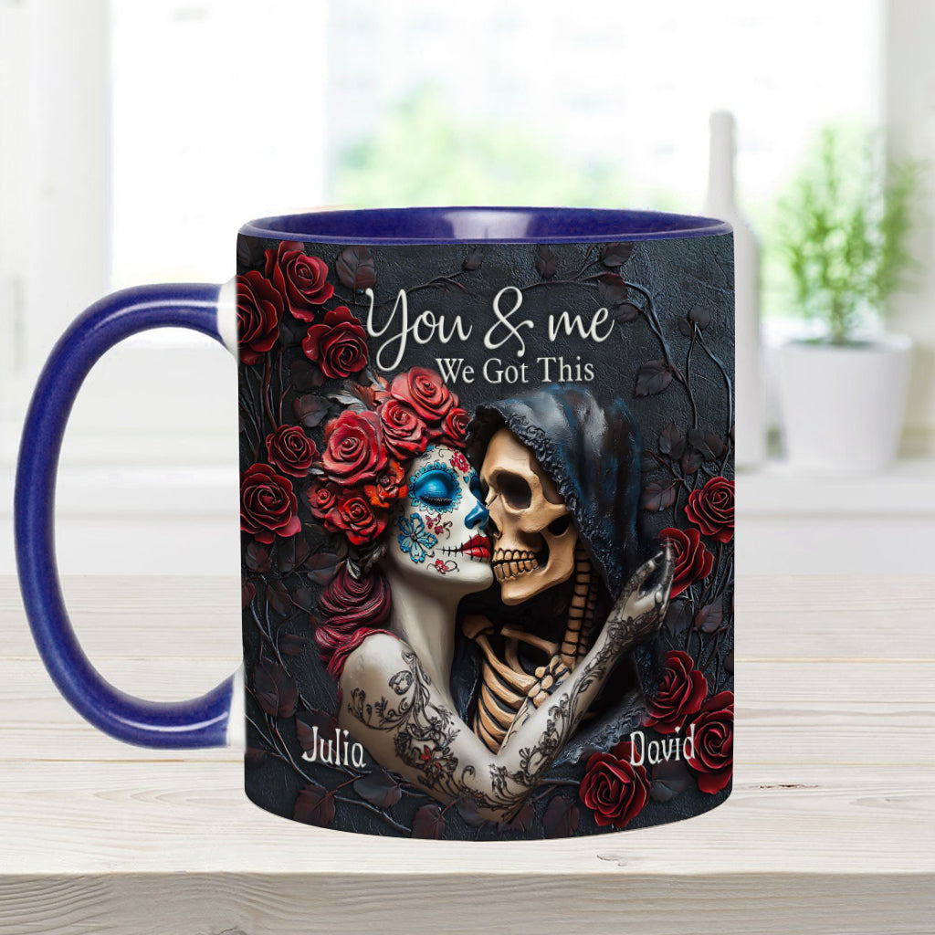 „Du und ich, wir schaffen das“ – Personalisierte Tasse mit Totenkopf-Akzent