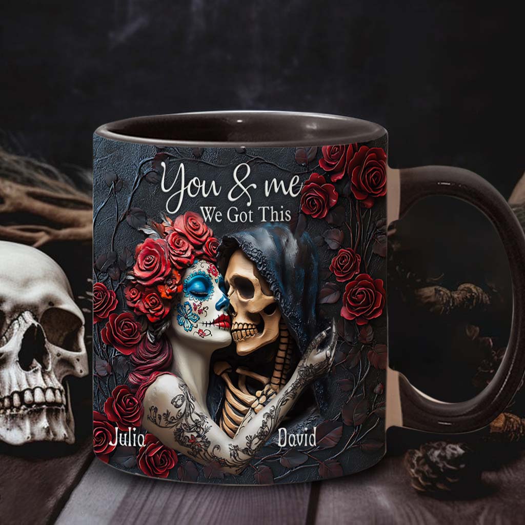 „Du und ich, wir schaffen das“ – Personalisierte Tasse mit Totenkopf-Akzent